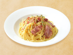 ベーコンのペペロンチーノ